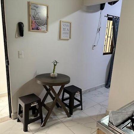 Apartahotel Malaga 메딜린 외부 사진