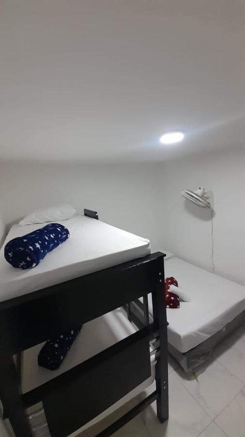Apartahotel Malaga 메딜린 외부 사진